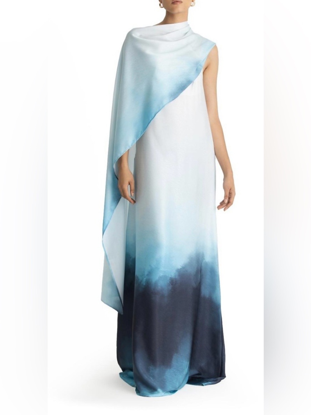 Diarrablu ombré Blue to Navy Draped Gownsize medium